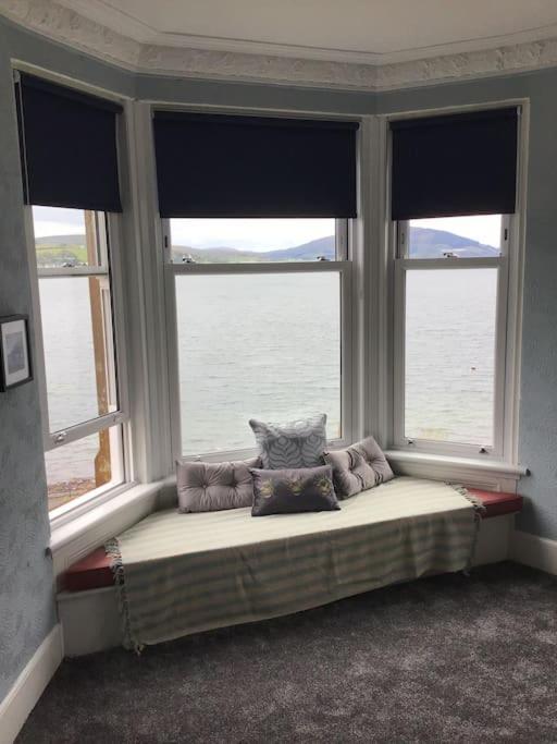 Bellevue Bute, Luxury 2 Bedroom Sea View Flat *