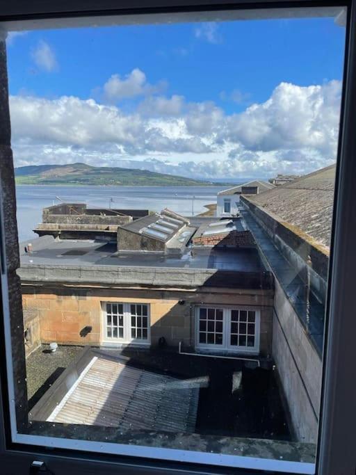Bellevue Bute, Luxury 2 Bedroom Sea View Flat