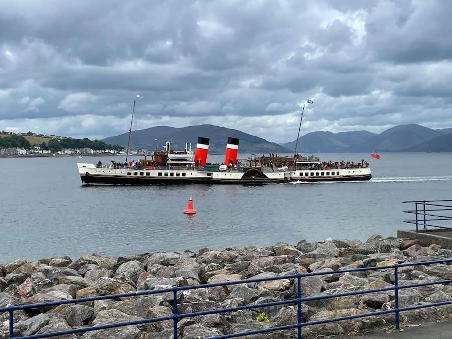 Bellevue Bute, Luxury 2 Bedroom Sea View Flat Apartamento *